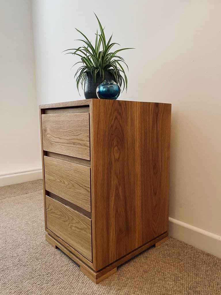 Solid Oak Drawer Unit